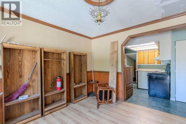 640 Clarke Road, Coquitlam, BC V3J3X6 Photo 3