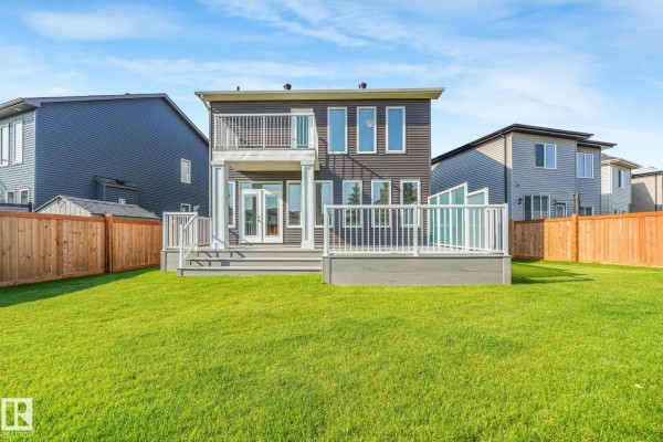 Family room - 6404 176 Av Nw, Edmonton, AB T5Y4A9 Photo 4