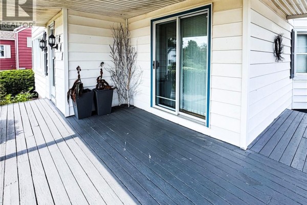 Family room - 641 Acadie, Dieppe, NB E1A1J6 Photo 2