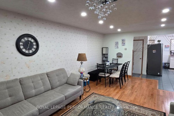 641 Burton Avenue, Cornwall, ON K6J3Y5 Photo 4