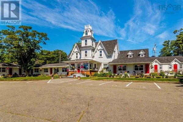 641 Main Street, Yarmouth, NS, photo 3