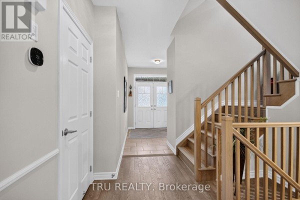 641 Parade Drive, Ottawa, ON K2S0X8 Photo 4
