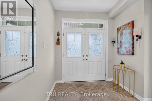 641 Parade Drive, Ottawa, ON K2S0X8 Photo 5