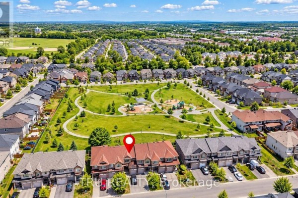 641 Sunburst Street, Ottawa, ON K1T0L1 Photo 2