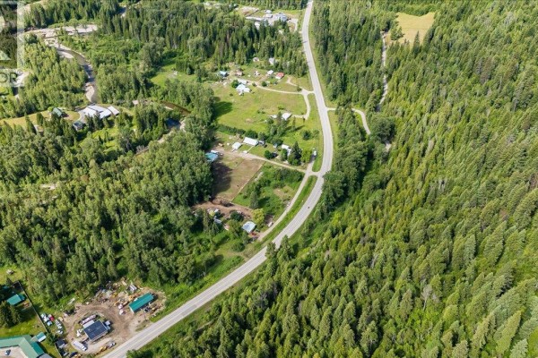 6410 3 Highway, Salmo, BC V0G1Z0 Photo 4