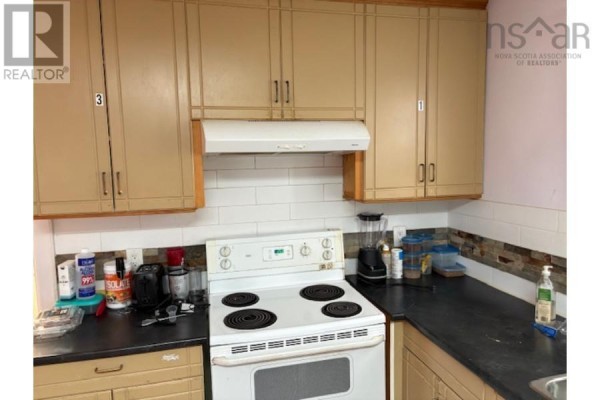 6411 6413 6415 Quinpool Road, Halifax, NS B3L1A7 Photo 4