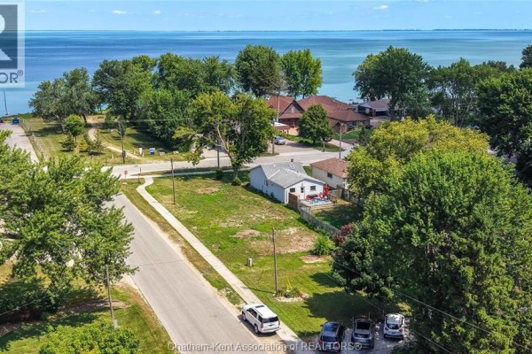 6415 St Clair Road, Lakeshore, ON, photo 3
