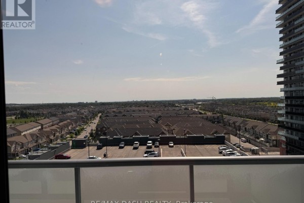 642 - 2545 Simcoe Street N, Oshawa, ON L1L0W3 Photo 4