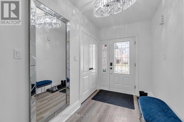 6421 Donway Drive, Mississauga, ON, photo 3