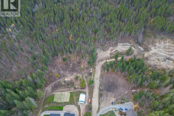 6425 1 Avenue Nw Lot# 1, Salmon Arm, BC V1E3B2 Photo 4