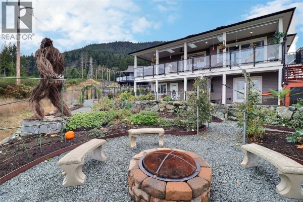 643 John Wilson Pl, Ladysmith, BC, photo 2