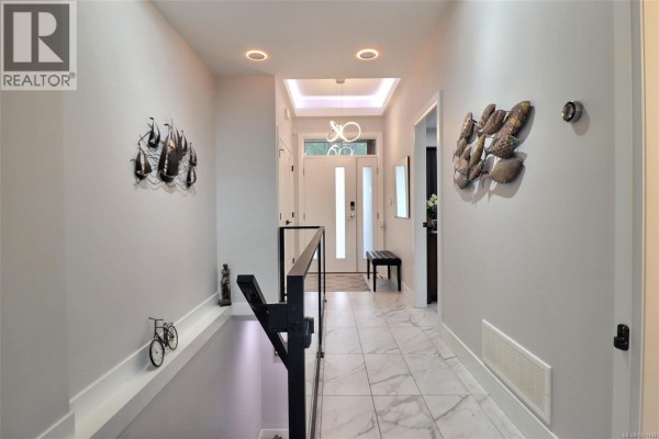 Bathroom - 643 John Wilson Pl, Ladysmith, BC V9G0B8 Photo 5