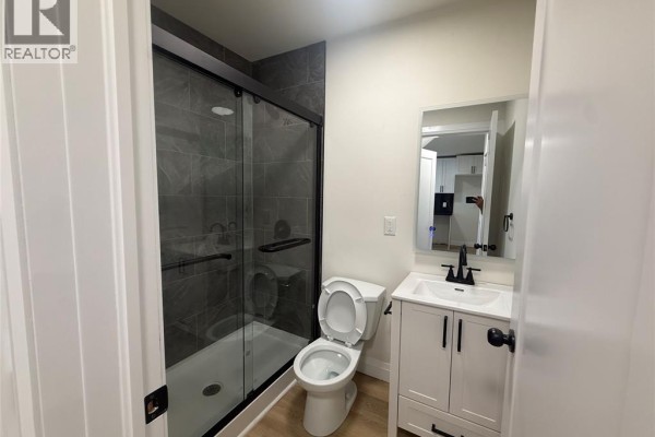 643 Pierre Unit# 1, Windsor, ON N9A2K3 Photo 5
