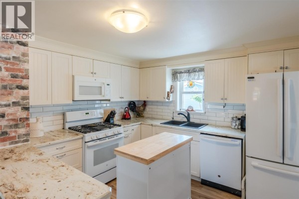 Utility room - 6430 Spartan Street, Oliver, BC V0H1T0 Photo 3