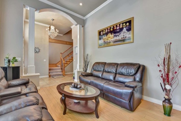6436 141a Street, Surrey, BC V3W1R5 Photo 3