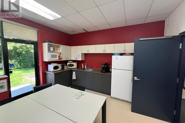 644 Dalton Avenue, Kingston, ON K7M8N7 Photo 5