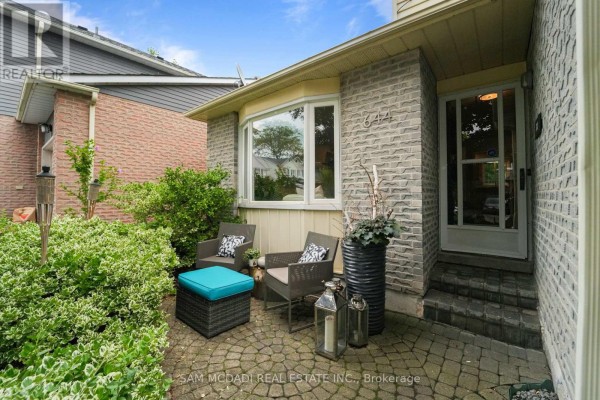 Other - 644 Sweetwater Place, Mississauga, ON L5H3Y8 Photo 3