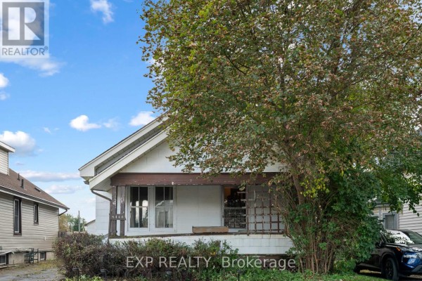 Kitchen - 6440 Ker Street, Niagara Falls, ON L2G1X8 Photo 2