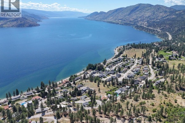 6446 Renfrew Road, Peachland, BC, photo 2