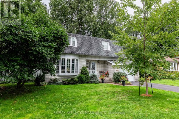 645 Dundas Crescent, Cornwall, ON K6H6L1 Photo 2