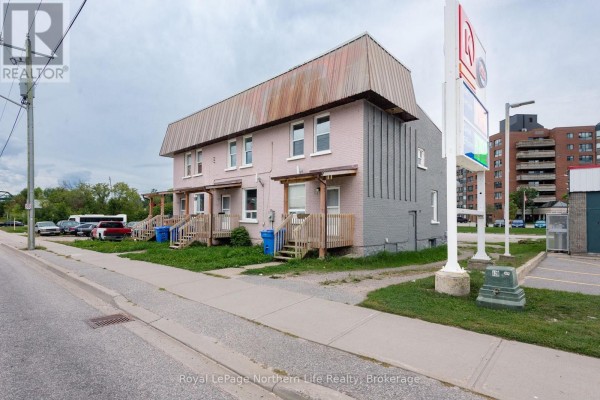 645 Main Street E, North Bay, ON P1B1C1 Photo 2