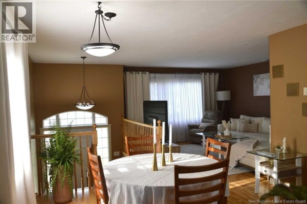 Living room - 645 Melanson Road, Dieppe, NB E1A1A5 Photo 5