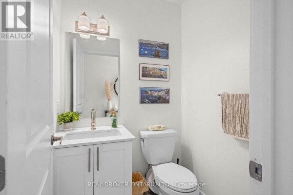 645 Rathburn Lane, Ottawa, ON K1T0V9 Photo 4