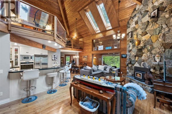 4pc Ensuite bath - 6450 Yates Creek Road, Kamloops, BC V0E1Z1 Photo 5