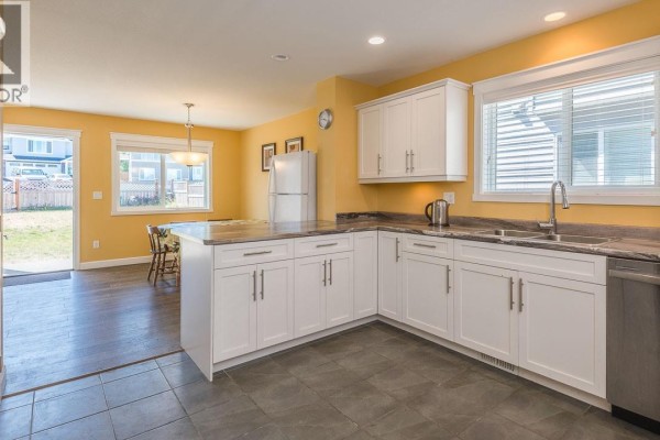 Residential for sale at 646 Alyssa Pl, Nanaimo, BC - MLS® 5n4fed
