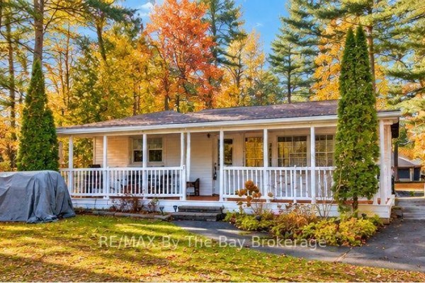 646 River Road E, Wasaga Beach