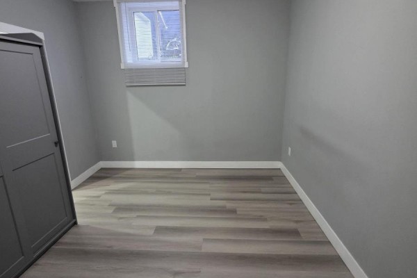 646 West 5th Street, Hamilton, ON L9C3R2 Photo 4