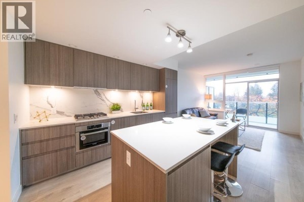 6463 Silver Avenue, Burnaby, BC V5H0K4 Photo 2