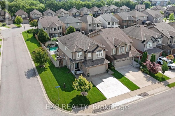 Foyer - 6464 Desanka Avenue, Niagara Falls, ON L2H0B4 Photo 5