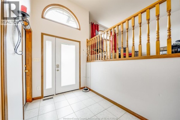 Laundry room - 647 Alpenrose Court, Windsor, ON N9G2X7 Photo 4