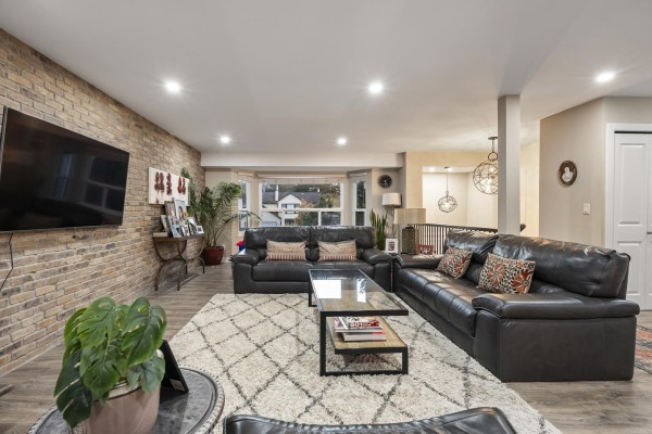 6470 130 Street, Surrey, BC V3W4J1 Photo 5