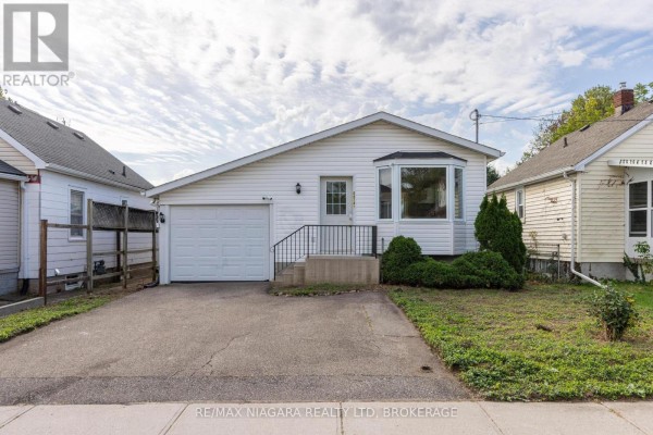 Residential for sale at 6474 Taylor Street, Niagara Falls, ON - MLS® tin3W1