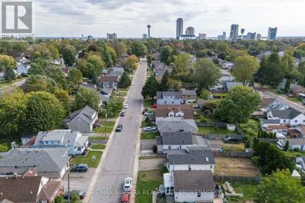 6474 Taylor Street, Niagara Falls, ON, photo 2