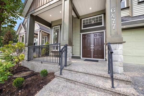 6477 143 Street, Surrey, BC V3W1T4 Photo 3