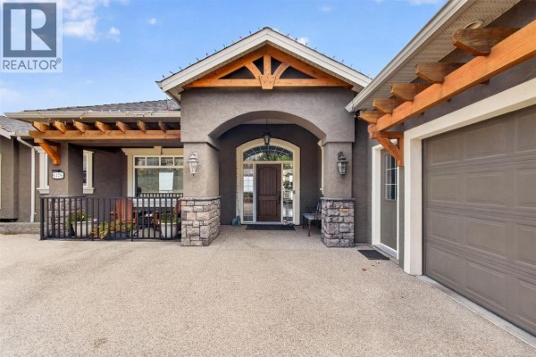 Workshop - 6479 Stuart Crescent S, Peachland, BC V0H1X7 Photo 3