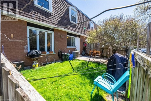 648-654 Francis Road, Burlington, ON L7T3X7 Photo 5