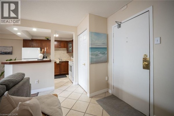 648 Grey Street Unit# 203, Brantford, ON, photo 3