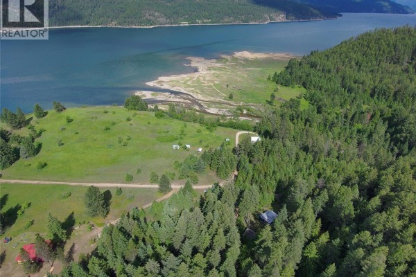 Primary Bedroom - 648 Lower Arrow Lake Road, Renata, BC V1N4V8 Photo 2