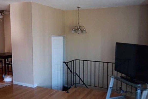 649 Pineland Road Ne, Calgary, AB, photo 2