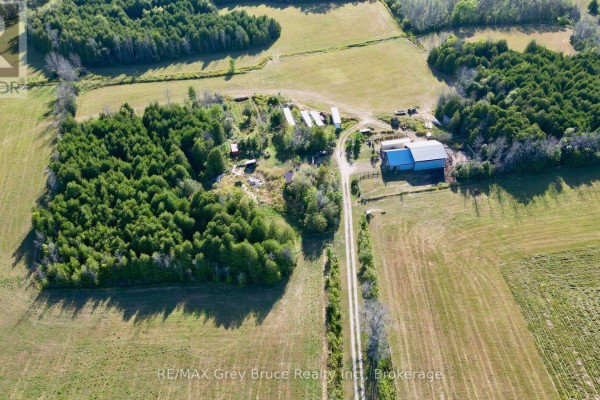 649 The Bury Road, Northern Bruce Peninsula, ON N0H1W0 Photo 4