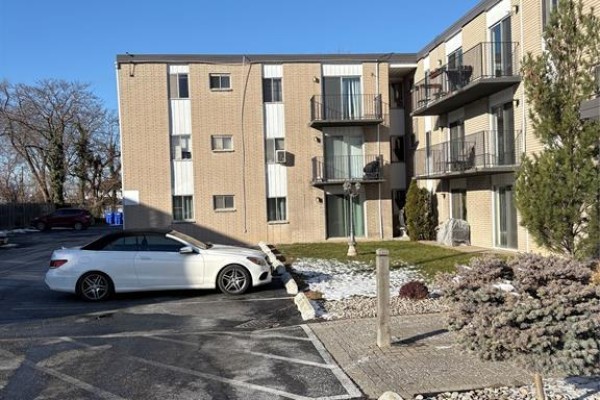 6490 Wyandotte East Unit# 210, Windsor, ON, photo 2