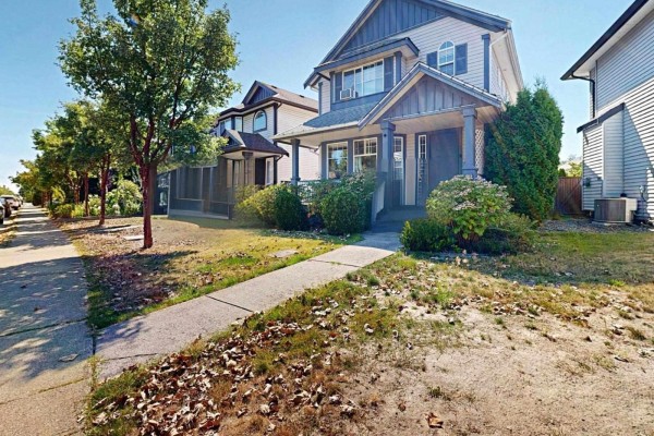 6495 186 Street, Surrey, BC V3S8S6 Photo 2