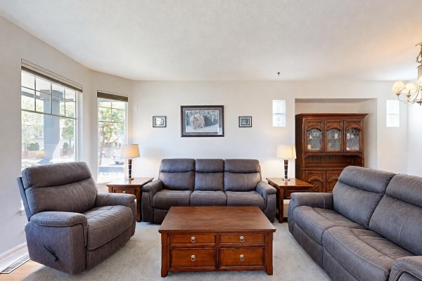 6495 186 Street, Surrey, BC V3S8S6 Photo 4