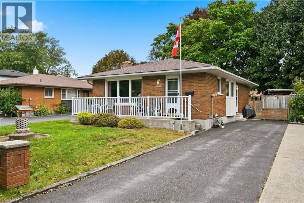 Laundry room - 6495 Bracken Street, Niagara Falls, ON L2E5J5 Photo 2