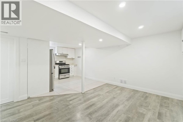 Bedroom - 65 Almond Street Unit# Lower, Welland, ON L3B3P6 Photo 4
