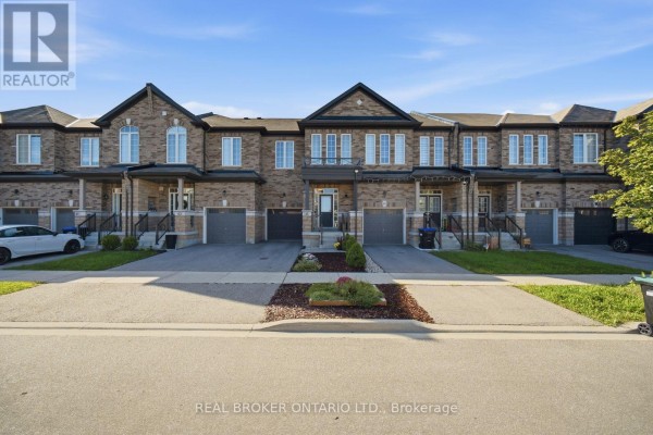 65 Blackwell Crescent, Bradford West Gwillimbury, ON, photo 2